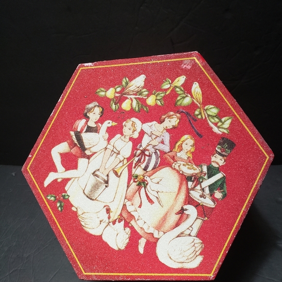Vintage 12 DAYS Of CHRISTMAS Sugar Balls Ornaments in Decorative Hexagon Box - Picture 6 of 12